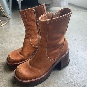 Steve Madden vintage wood boots